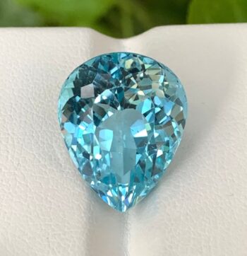 19.5 CT's Loupe Clean Swiss Blue Pear Cut Topaz, Swiss Topaz, Pear Cut Topaz, Blue Topaz, Blue Swiss Topaz, Topaz, Topaz Gemstone