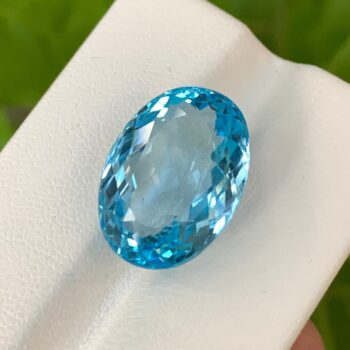 17.5 CT's Loupe Clean Swiss Blue Oval Cut Topaz, Swiss Topaz, Oval Cut Topaz, Blue Topaz, Blue Swiss Topaz, Topaz, Topaz Gemstone, Cut Topaz