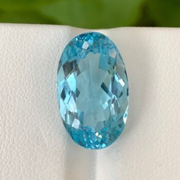12.5 CT's Loupe Clean Swiss Blue Oval Cut Topaz, Swiss Topaz, Oval Cut Topaz, Blue Topaz, Blue Swiss Topaz, Topaz, Topaz Gemstone, Cut Topaz