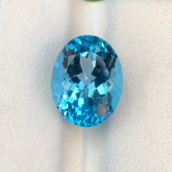 12 CT's Loupe Clean Swiss Blue Oval Cut Topaz, Swiss Topaz, Oval Cut Topaz, Blue Topaz, Blue Swiss Topaz, Topaz, Topaz Gemstone, Cut Topaz