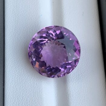16.5 CT's Loup Purple Round Cut Amethyst