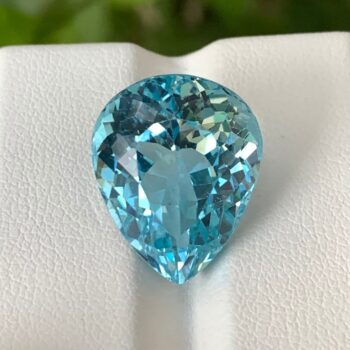 19.5 CT's Loupe Clean Swiss Blue Pear Cut Topaz, Swiss Topaz, Pear Cut Topaz, Blue Topaz, Blue Swiss Topaz, Topaz, Topaz Gemstone