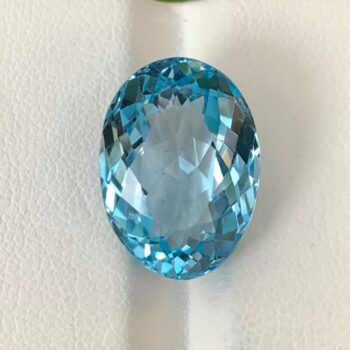 14.5 CT's Loupe Clean Swiss Blue Oval Cut Topaz, Swiss Topaz, Oval Cut Topaz, Blue Topaz, Blue Swiss Topaz, Topaz, Topaz Gemstone, Cut Topaz