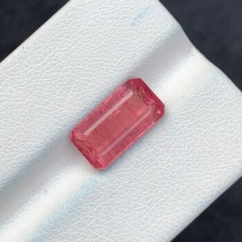 4 Ct's Pink Color Tourmaline Gemstone, Tourmaline Gemstone, Pink Tourmaline Gemstone, Rectangular Shape Tourmaline, Tourmaline, Gemstone