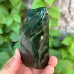 290g Beautiful Green Nephrite Jade