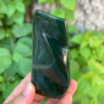 290g Beautiful Green Nephrite Jade