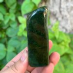 218g Beautiful Green Nephrite Jade