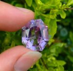 17 Cts Amethyst Cut Gemstone