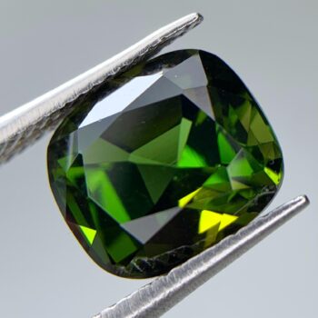 4 Ct's Natural Amazing Green Tourmaline Gemstone, Green Tourmaline, Tourmaline, Green Tourmaline Gemstone, Tourmaline Gemstone, Gemstone