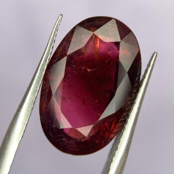 Amazing 9.5 Carats Loose Red Rubellite Tourmaline