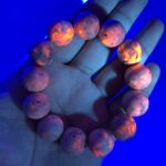 108g UV-Reactive Fluorescent Pink Beads Bracelet