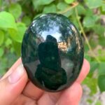125g Top Quality Green Nephrite Jade Palm Stone