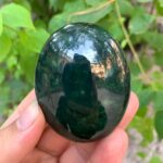 125g Top Quality Green Nephrite Jade Palm Stone