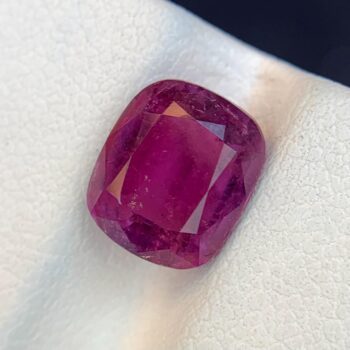 2.60 CT's Beautiful Rubellite Tourmaline