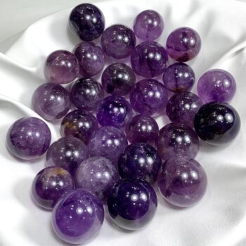 Beautiful Top Quality Transparent Purple Amethyst Spheres