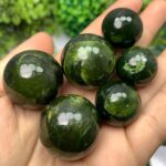 8 Pcs Best Quality Small Green Serpentine Spheres Lot