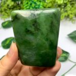 270g Beautiful Green Nephrite Jade