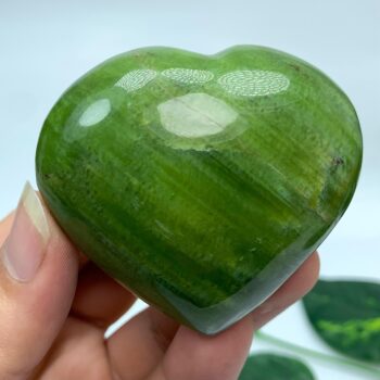 123g Best Quality Green Tremolite Heart Stone, Green Tremolite Heart, Polished Tremolite Heart, Polished Tremolite Heart Stone, Tremolite