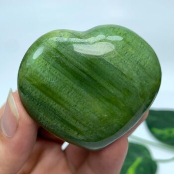 85g Best Quality Green Tremolite Heart Stone, Green Tremolite Heart, Polished Tremolite Heart, Polished Tremolite Heart Stone, Tremolite