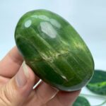 133g Best Quality Green Tremolite Palm Stone