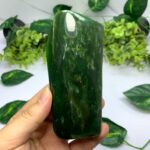 320g Beautiful Green Nephrite Jade