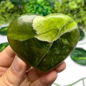 123g Best Quality Transparent Green Jade Heart, Shah Maqsood Jade Heart, Green Jade Heart, Jade Stone Heart, Polished Jade Heart, Jade Heart