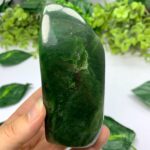 395g Beautiful Green Nephrite Jade