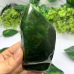 377g Beautiful Green Nephrite Jade