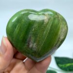 120g Top Quality Green Tremolite Heart Stone