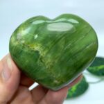 110g Top Quality Green Tremolite Heart Stone
