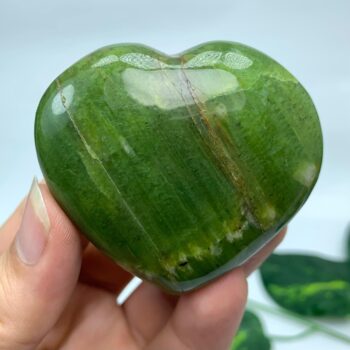 100g Top Quality Green Tremolite Heart Stone, Green Tremolite Heart, Polished Tremolite Heart, Polished Tremolite Heart Stone, Tremolite