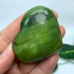 80g Top Quality Green Tremolite Heart Stone