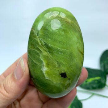 138g Best Quality Green Tremolite Palm Stone, Green Tremolite Palm Stone, Polished Tremolite Palm Stone, Polished Tremolite Palm, Tremolite