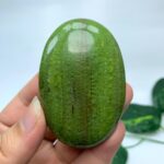 89g Best Quality Green Tremolite Palm Stone