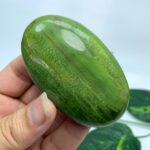 92g Best Quality Green Tremolite Palm Stone