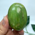89g Top Quality Green Tremolite Palm Stone