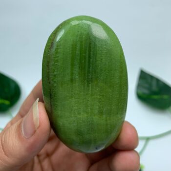 75g Top Quality Green Tremolite Palm Stone, Green Tremolite Palm Stone, Polished Tremolite Palm Stone, Polished Tremolite Palm, Tremolite