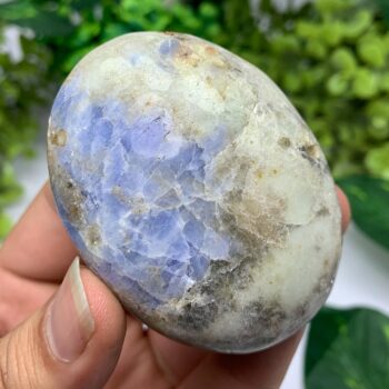 137g Beautiful UV Reactive Hackmanite Palm Stone, Hackmanite Palmstone, Purple Hackmanite Palm Stone, Hackamnite Palm Stones, Hackmanite