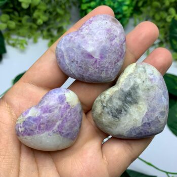 3 Pcs Beautiful UV Reactive Hackmanite Heart Stone, Hackmanite Heartstone, Purple Hackmanite Heart Stone, Hackamnite Heart Stone, Hackmanite