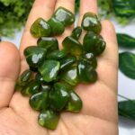 25 Pcs Best Quality Transparent Green Jade Hearts