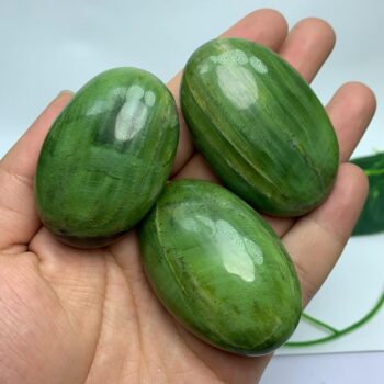 Top Quality Green Tremolite Palm Stone, Green Tremolite Palm Stone, Polished Tremolite Palm Stone, Polished Tremolite Palm, Tremolite