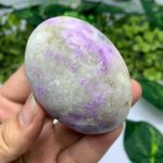 164g Beautiful UV Reactive Hackmanite Palm Stone