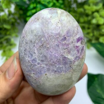 166g Beautiful UV Reactive Hackmanite Palm Stone, Hackmanite Palmstone, Purple Hackmanite Palm Stone, Hackamnite Palm Stones, Hackmanite