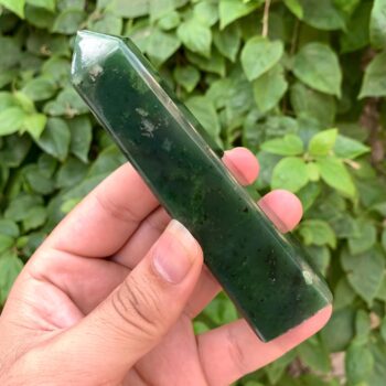 188g Beautiful Quality Green Nephrite Jade Tower, Nephrite Jade Tower, Nephrite Tower, Nephrite Jade Obelisk, Jade Obelisk, Nephrite Obelisk