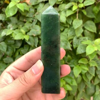 204g Beautiful Quality Green Nephrite Jade Tower, Nephrite Jade Tower, Nephrite Tower, Nephrite Jade Obelisk, Jade Obelisk, Nephrite Obelisk