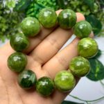 110g Beautiful Green Jade Beads Bracelet