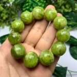 105g Beautiful Green Jade Beads Bracelet
