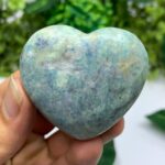 80g Beautiful UV Reactive Hackmanite Heart Stone